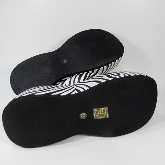 Jeffrey Campbell Crybaby Platform Thong SANDALS Size 5.5 Zebra Print NEW $125 - Picture 15 of 16